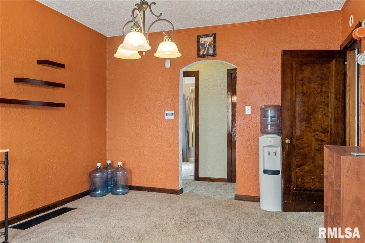 420 Broad Place Springfield, IL 62703 - Photo 16 of 44