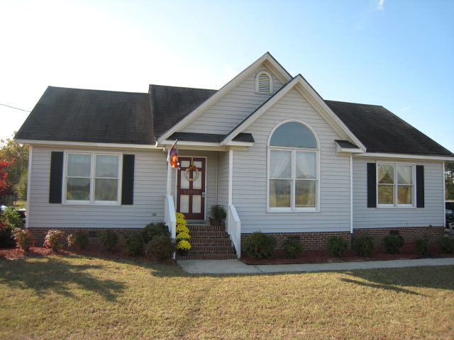 13743 Old Smithfield Road Bailey, NC 27807 - Photo 1 of 1 Primary Photo