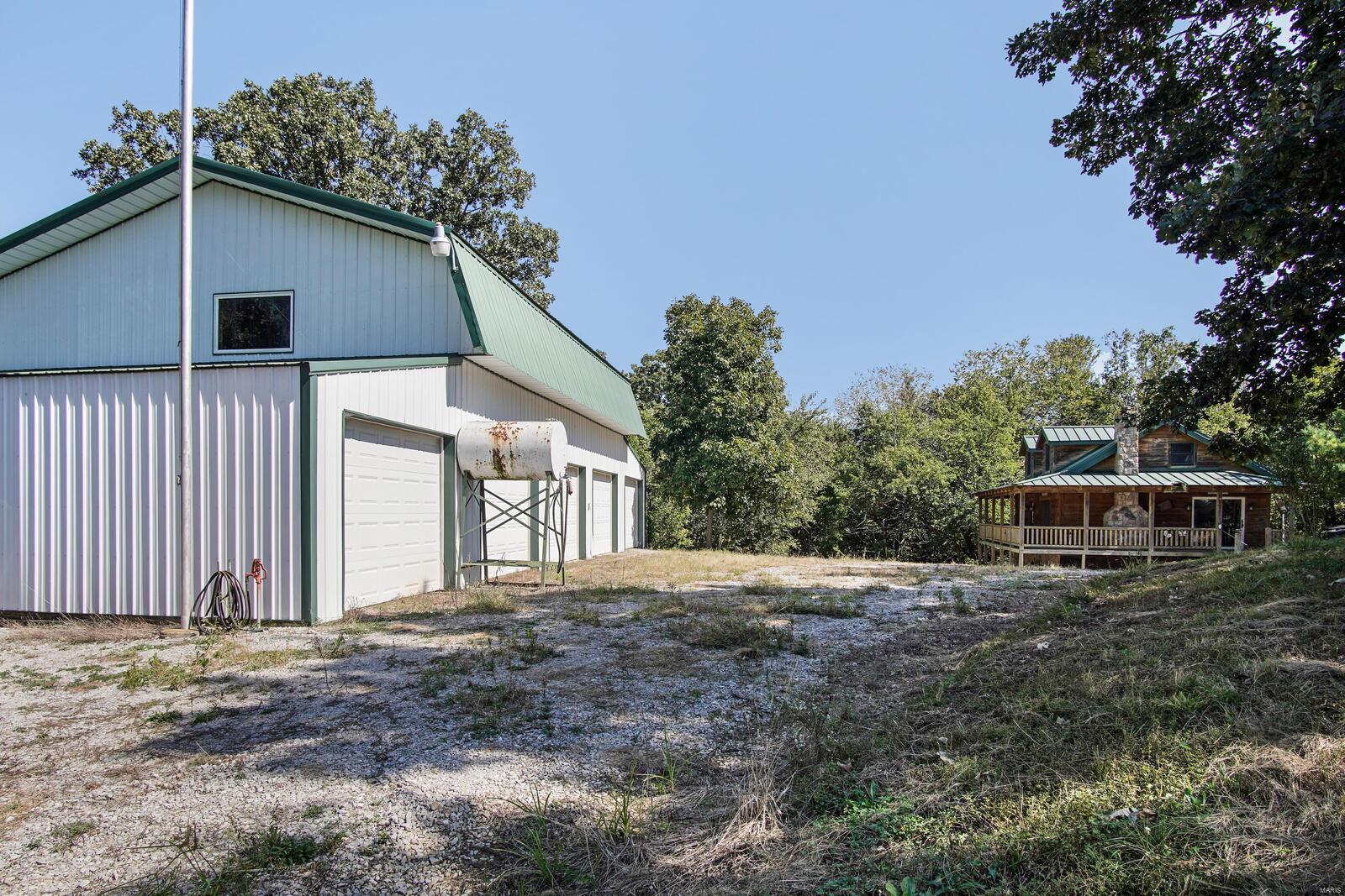 121 Maple Drive Dorsey, IL 62021 - Photo 26 of 32 Gallery Image 26
