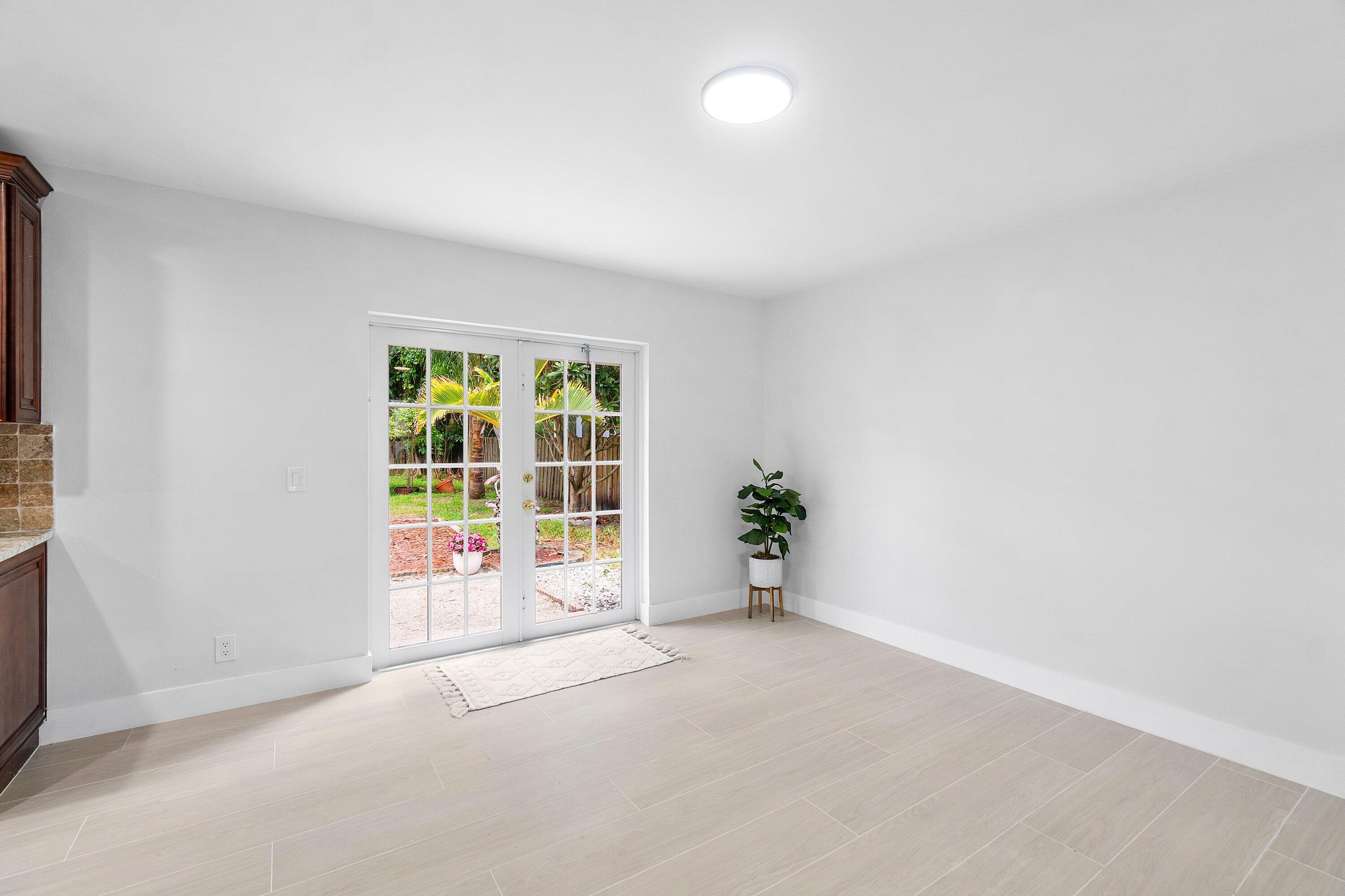 5119 Oak Hill Road Delray Beach, FL 33484 - Photo 8 of 44 007-5119OakHillRoad-DelrayBeach-FL-33484