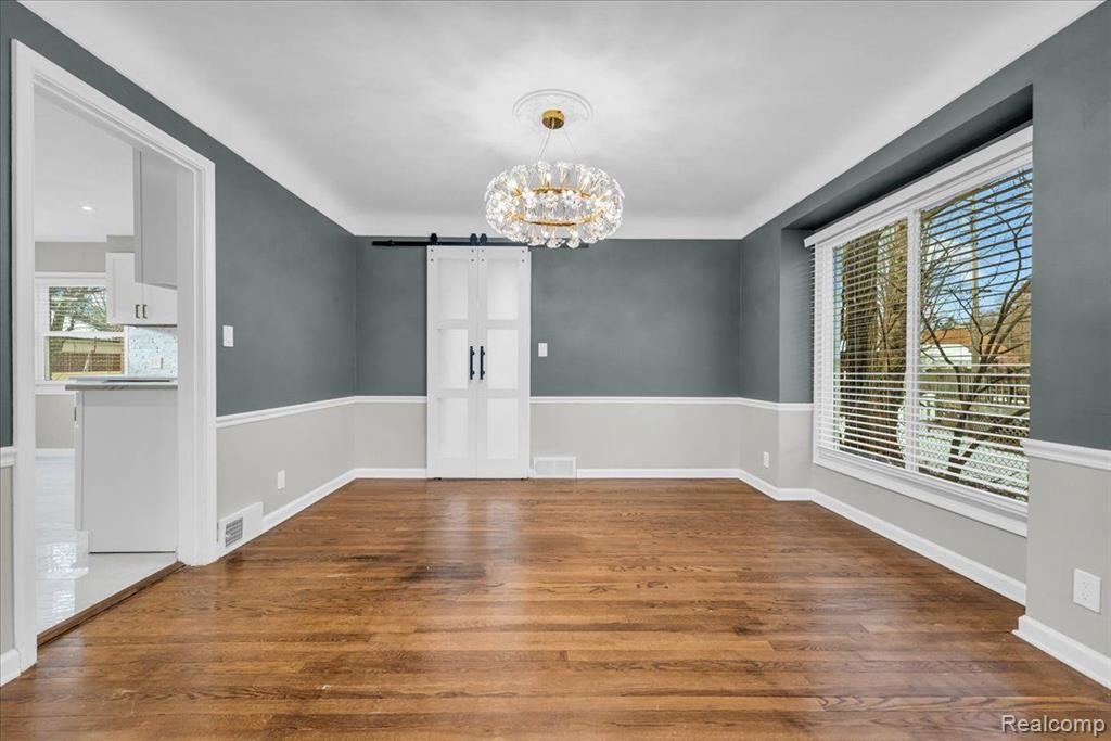 3819 Yorkshire Road Detroit, MI 48224 - Photo 6 of 41