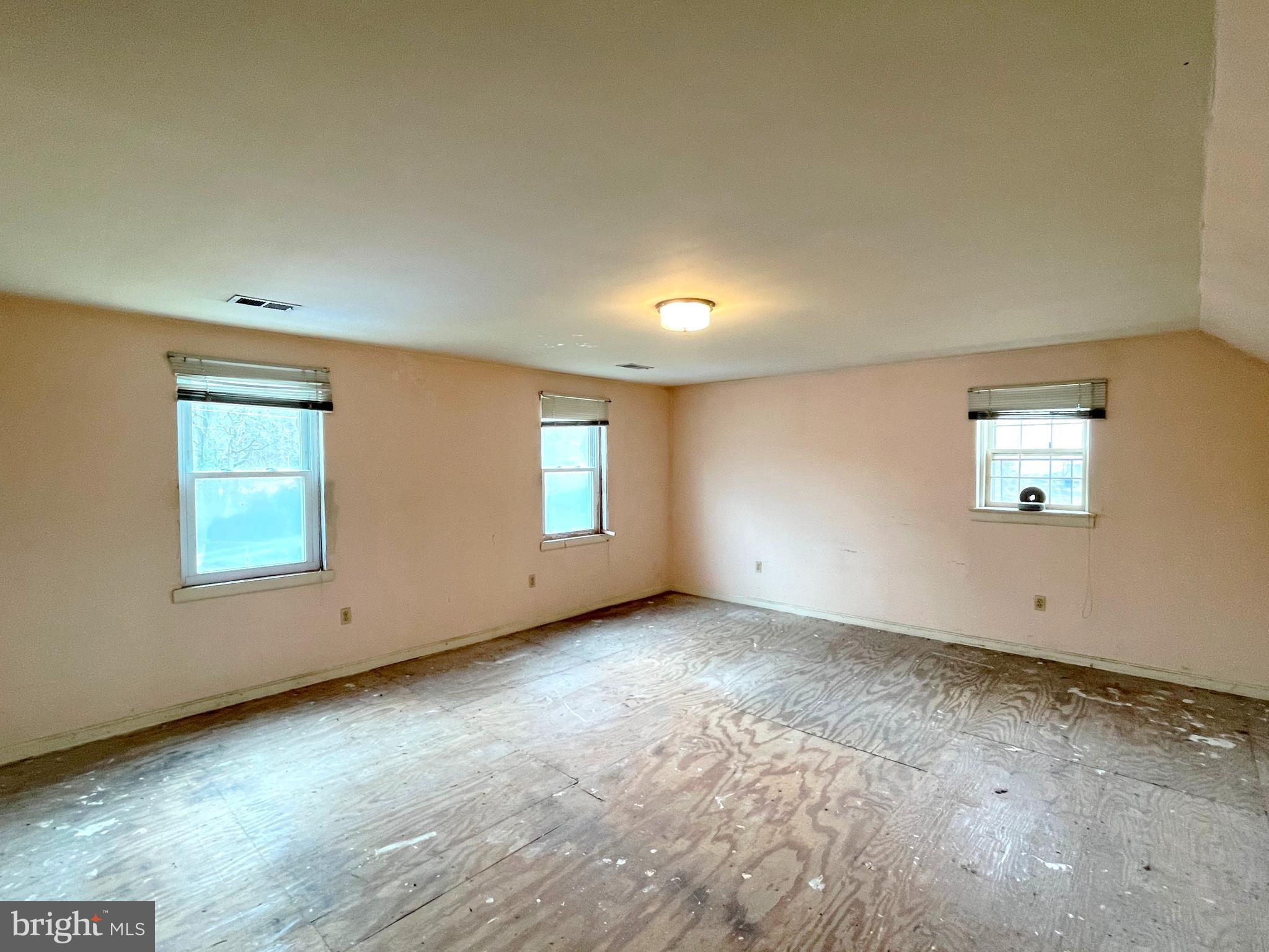 4555 Bicknell Road Marbury, MD 20658 - Photo 15 of 30 Upper level