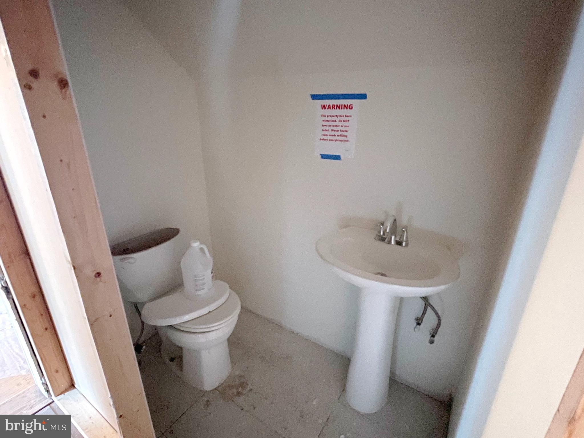 4555 Bicknell Road Marbury, MD 20658 - Photo 22 of 30 Upper level half bath