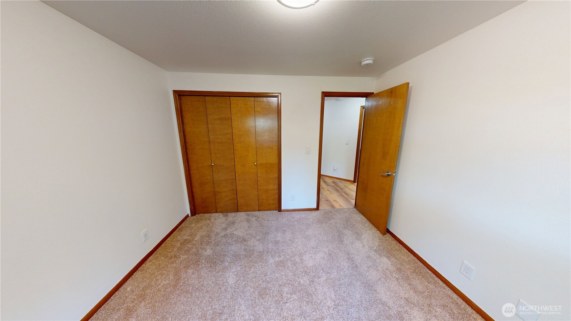 715 North Waugh Road Mount Vernon, WA 98273 - Photo 12 of 19 Gallery Image 12