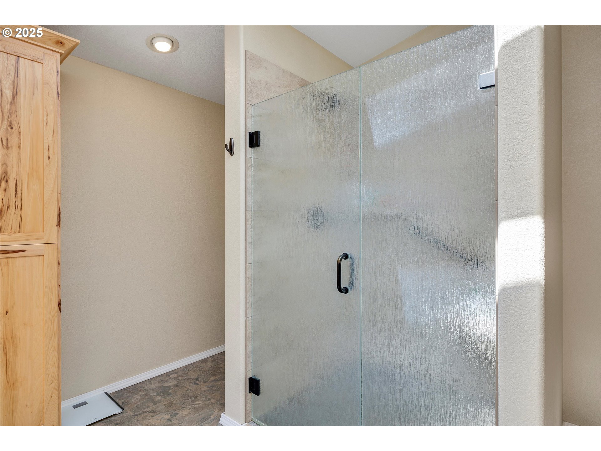 24932 South Blundell Road Canby, OR 97013 - Photo 21 of 45 Bathroom, Attached