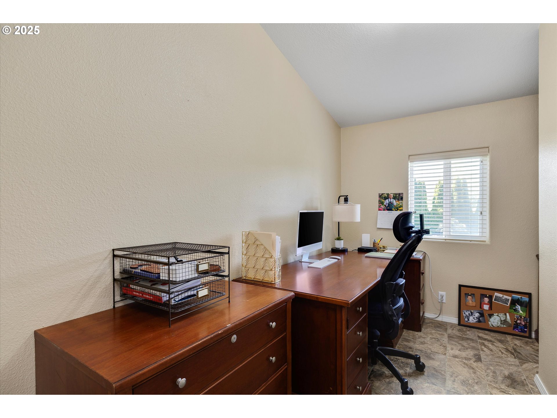 24932 South Blundell Road Canby, OR 97013 - Photo 26 of 45 Den/Office