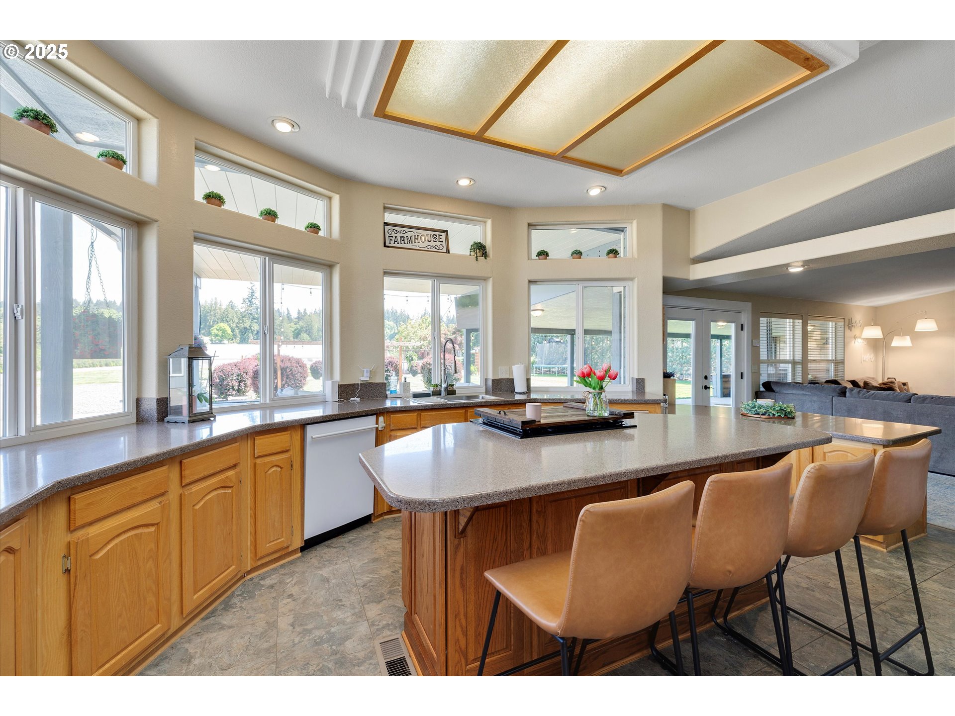 24932 South Blundell Road Canby, OR 97013 - Photo 10 of 45 Kitchen