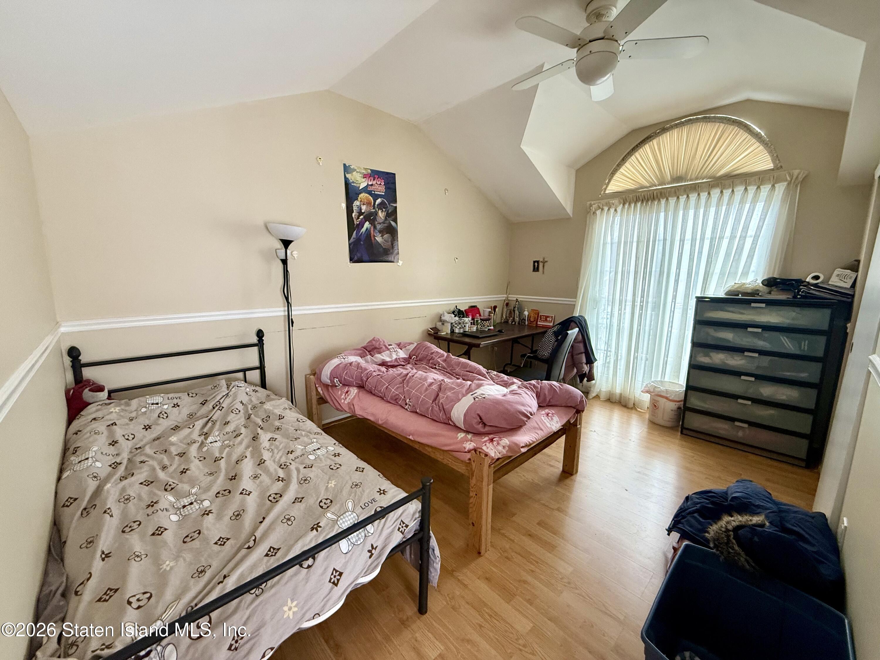 16 Shale Street Staten Island, NY 10314 - Photo 6 of 10 Image_20260225113815_260_25