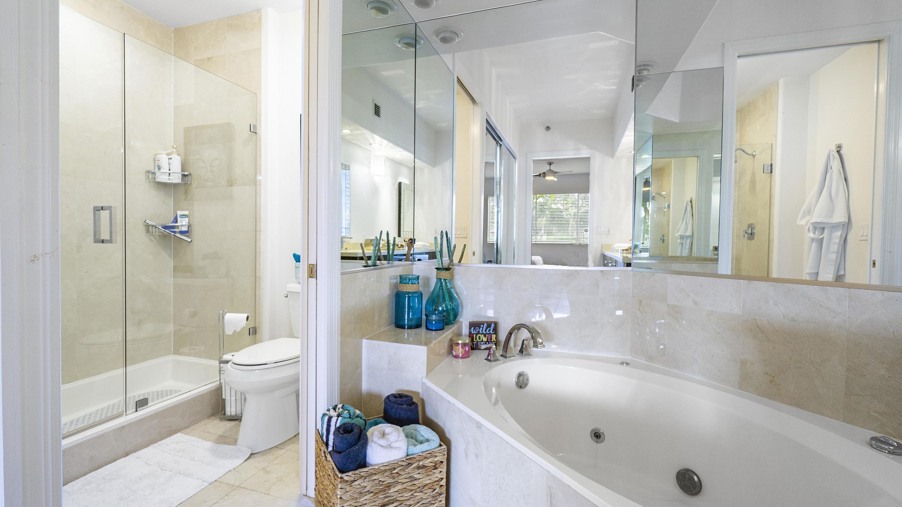 2584 Coco Plum Boulevard, Unit 101 Boca Raton, FL 33496 - Photo 21 of 34 2584 Coco Plum Blvd U101_17