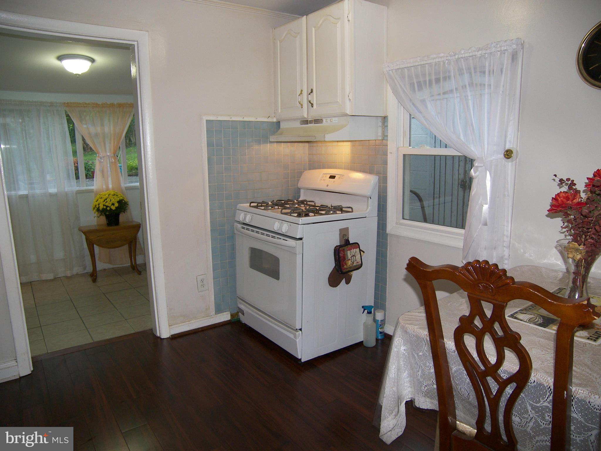 724 Silver Spring Avenue Silver Spring, MD 20910 - Photo 5 of 11 Kitchen