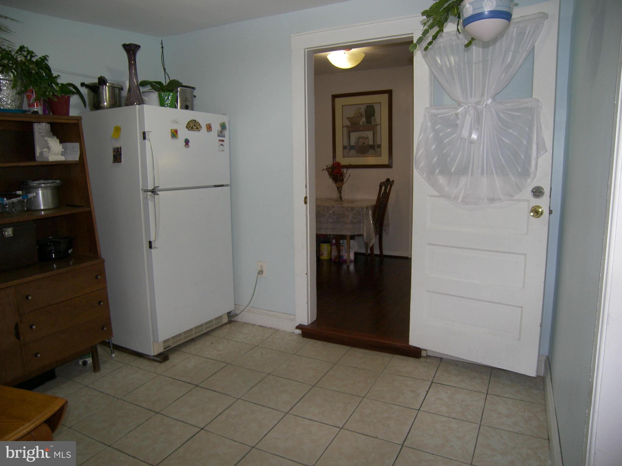 724 Silver Spring Avenue Silver Spring, MD 20910 - Photo 7 of 11 Interior (General)