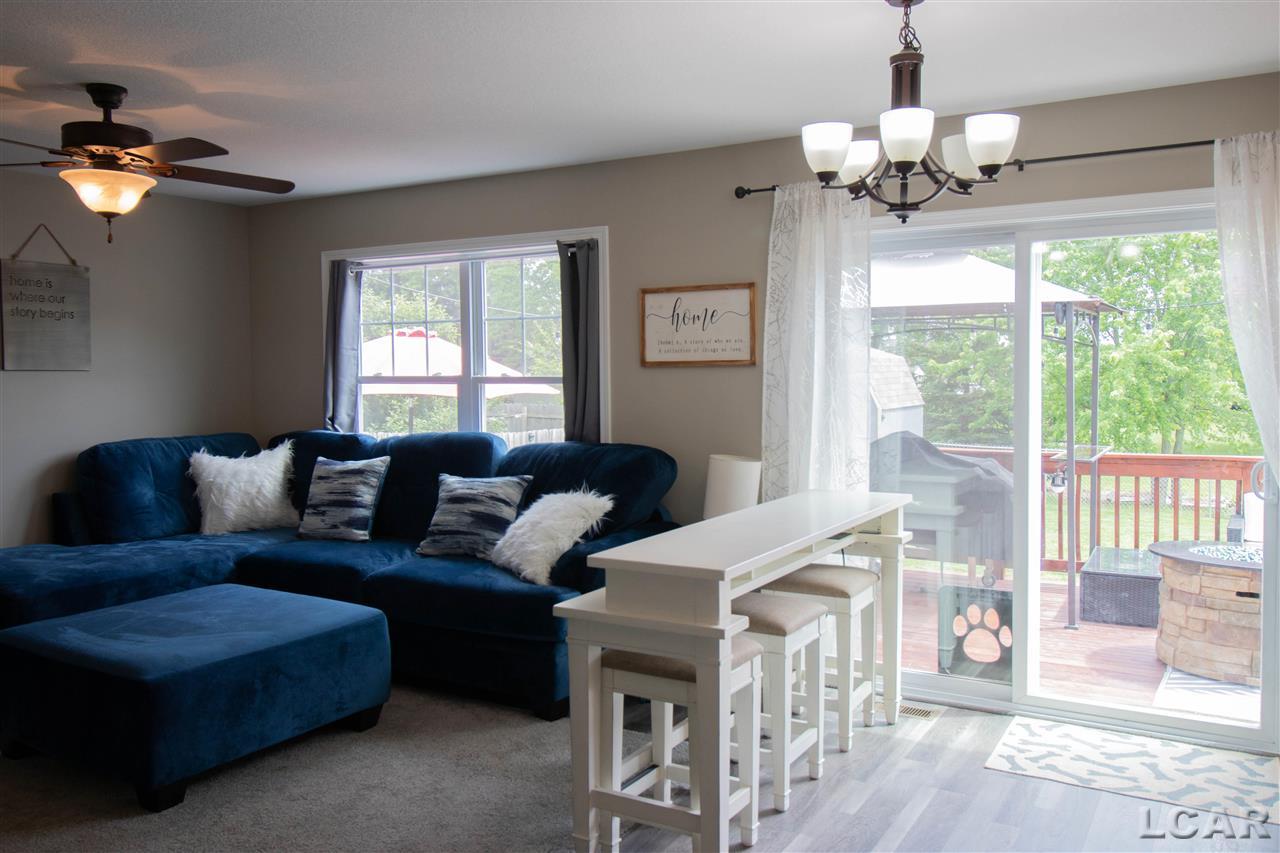 2129 Farm Valley Road Adrian, MI 49221 - Photo 17 of 38 50043546-16.JPG