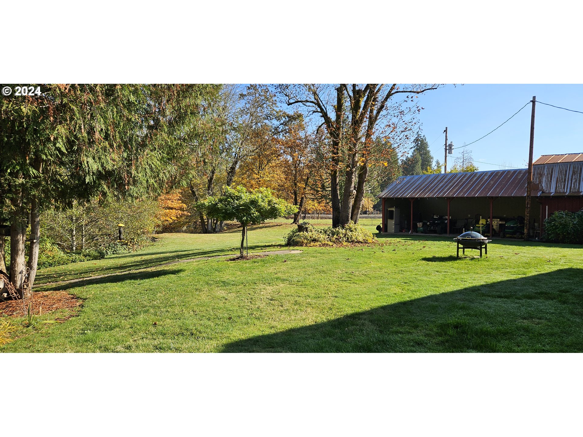 417 Elgarose Road Roseburg, OR 97471 - Photo 31 of 44 a view of a park with large trees