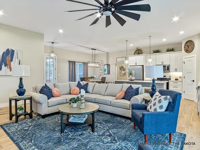 $428,060 | 512 Hayden Drive, Waterloo, IL 62298