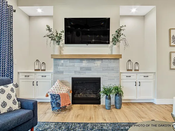 $428,060 | 512 Hayden Drive, Waterloo, IL 62298