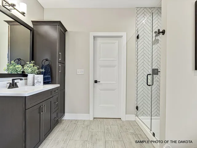 $428,060 | 512 Hayden Drive, Waterloo, IL 62298