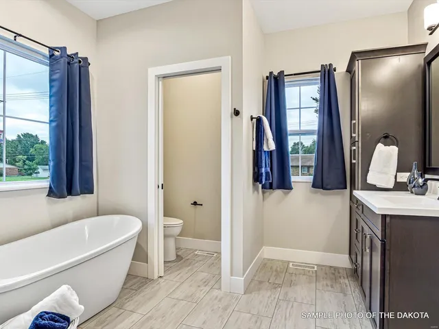 $428,060 | 512 Hayden Drive, Waterloo, IL 62298