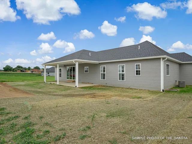 $428,060 | 512 Hayden Drive, Waterloo, IL 62298