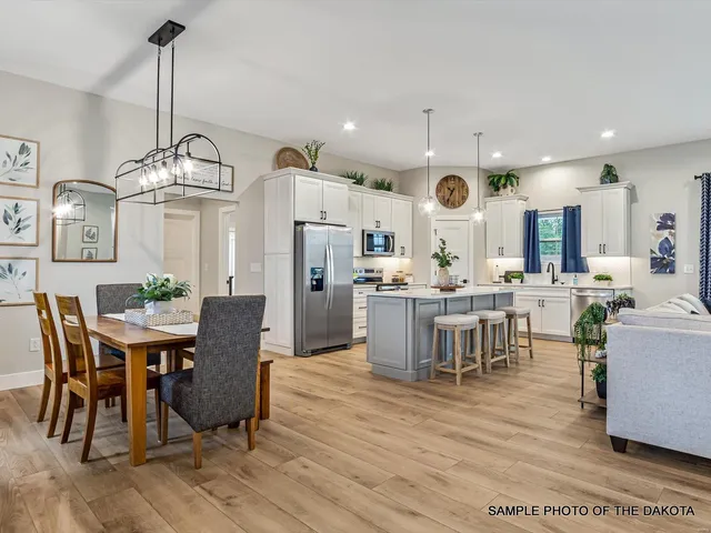 $428,060 | 512 Hayden Drive, Waterloo, IL 62298