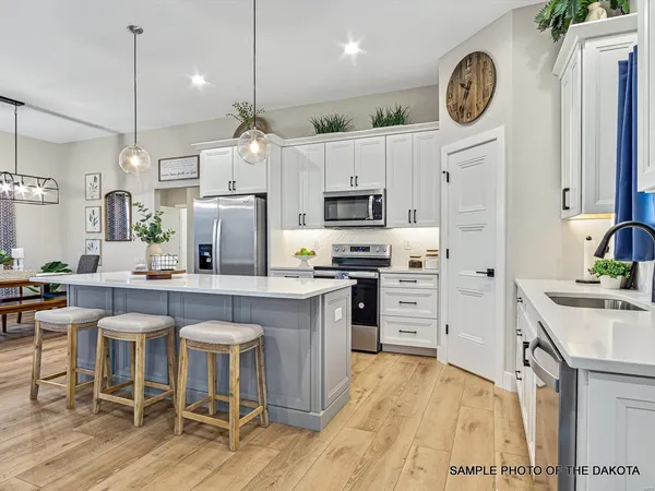 $428,060 | 512 Hayden Drive, Waterloo, IL 62298