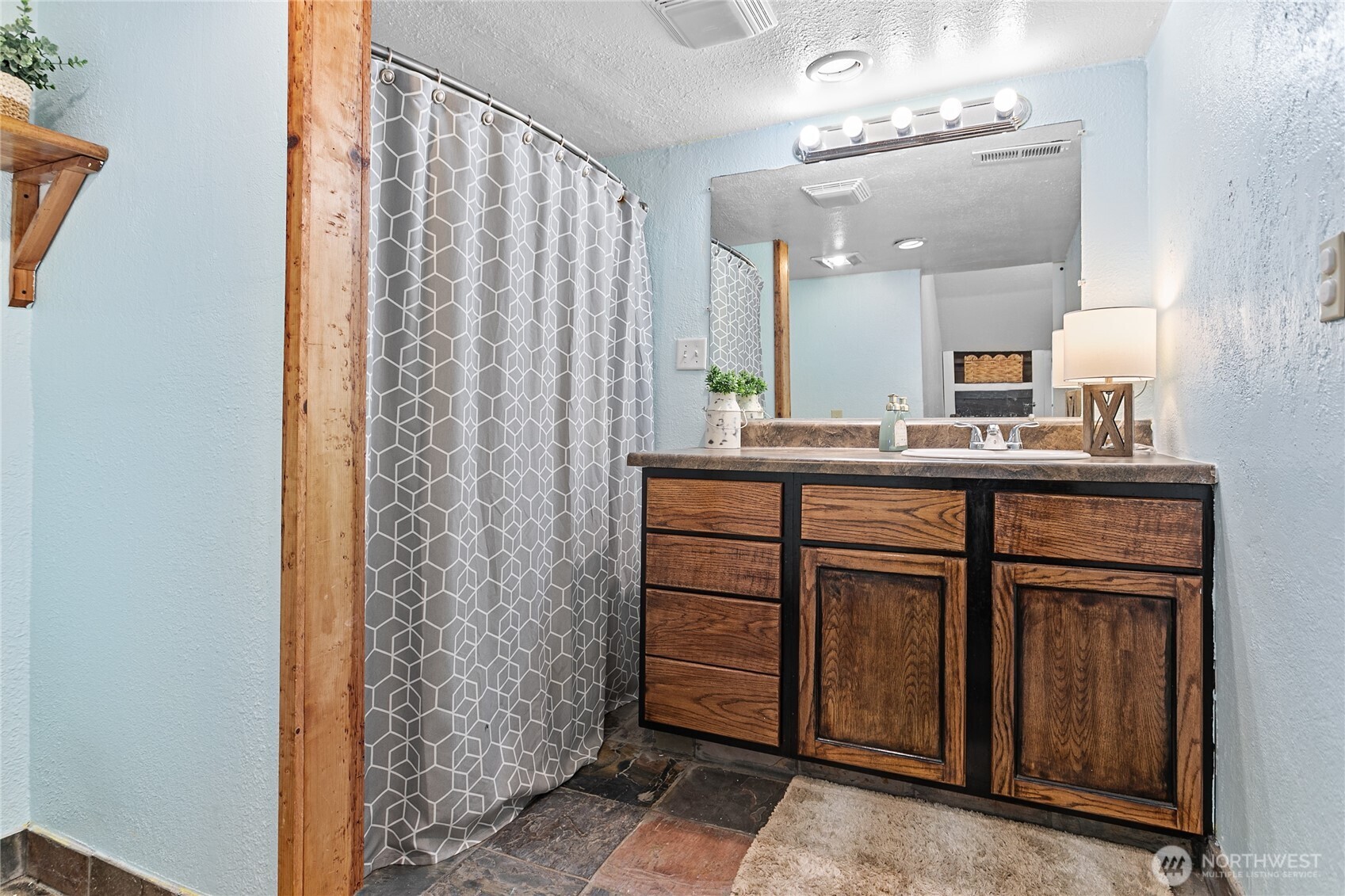 2654 Halverstick Road Lynden, WA 98264 - Photo 11 of 39
