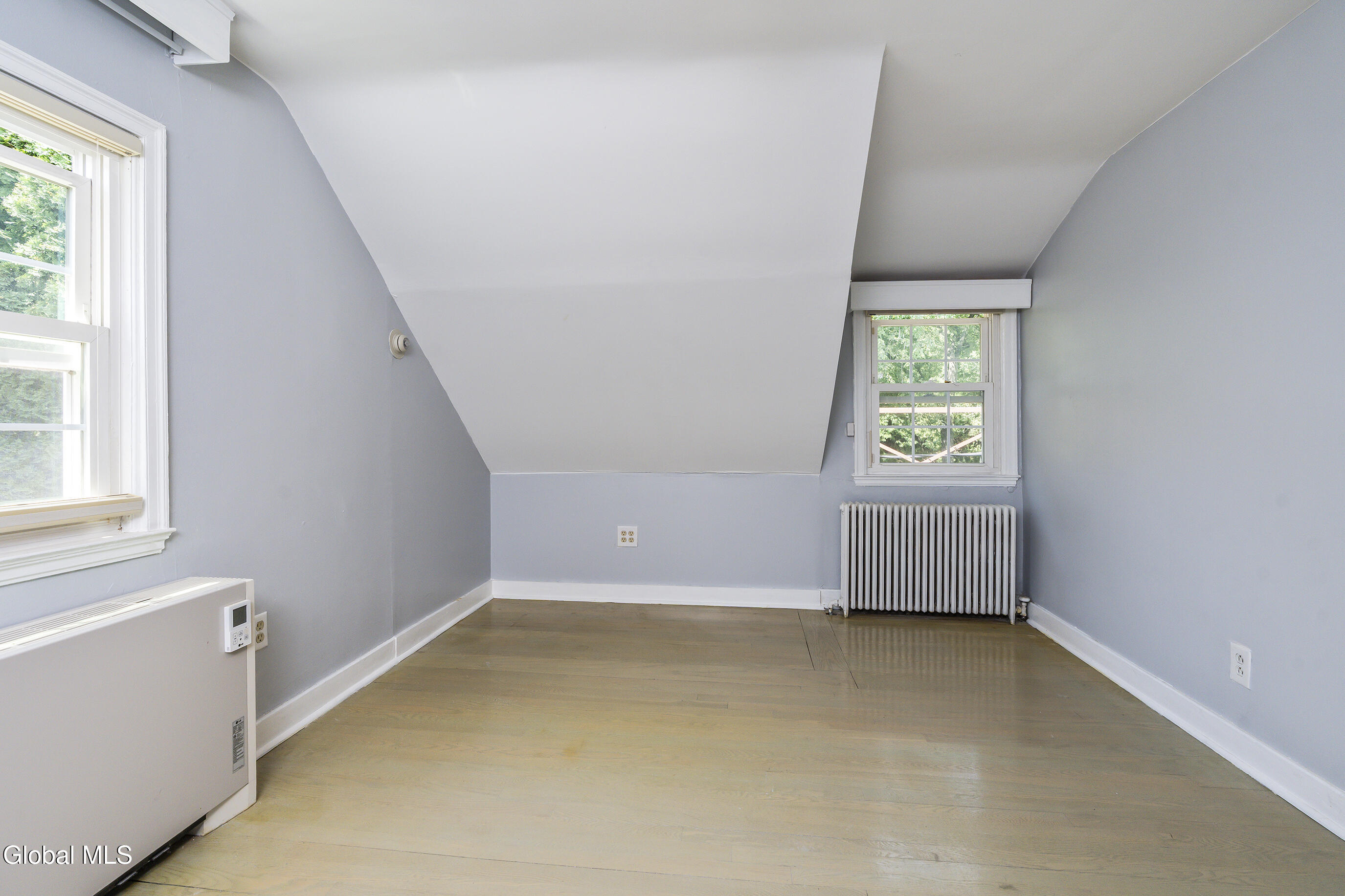 28 Tudor Road Albany, NY 12203 - Photo 23 of 35 036-28-Tudor-Rd