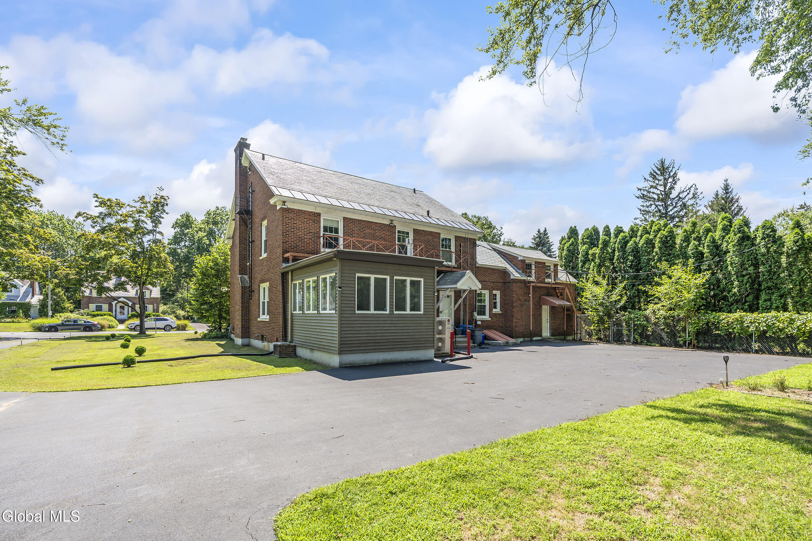 28 Tudor Road Albany, NY 12203 - Photo 32 of 35 008-28-Tudor-Rd