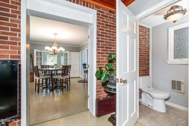 $574,900 | 28 Tudor Road, Albany, NY 12203