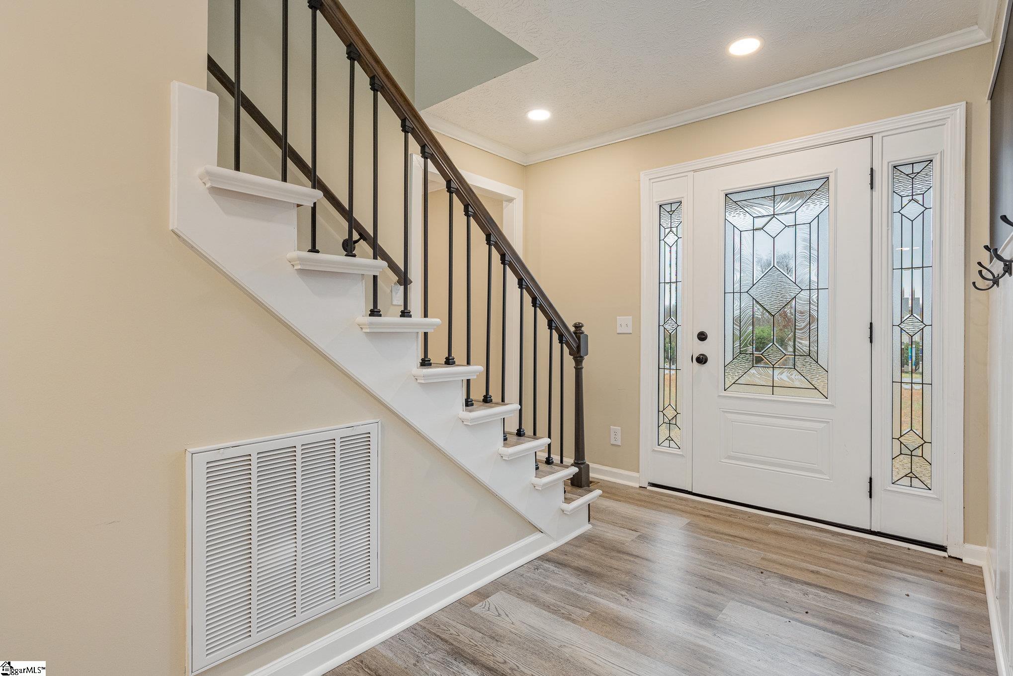 300 Wellington Road Easley, SC 29642 - Photo 4 of 36 Gallery Image 4