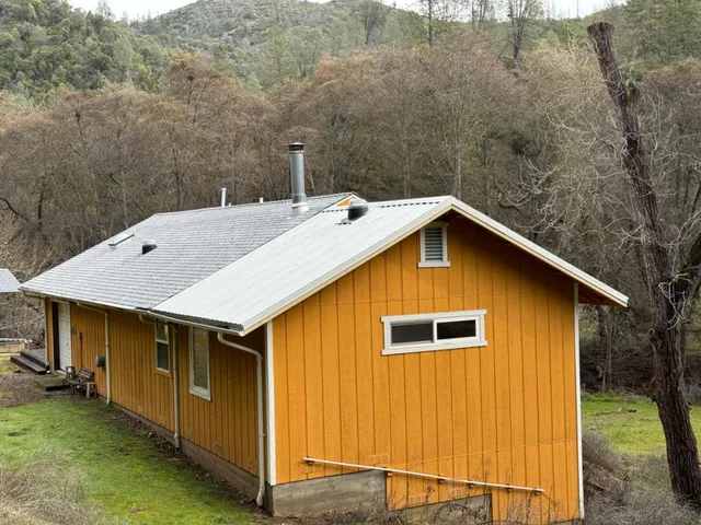 $295,000 | 10165 Cave City Road, Mountain Ranch, CA 95246