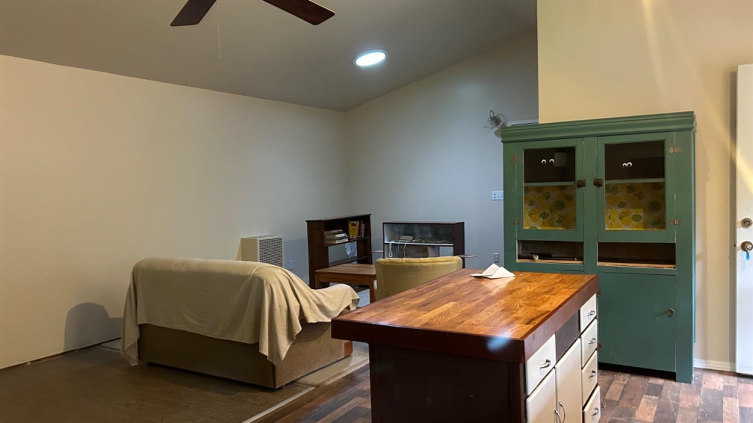 10165 Cave City Road Mountain Ranch, CA 95246 - Photo 21 of 39