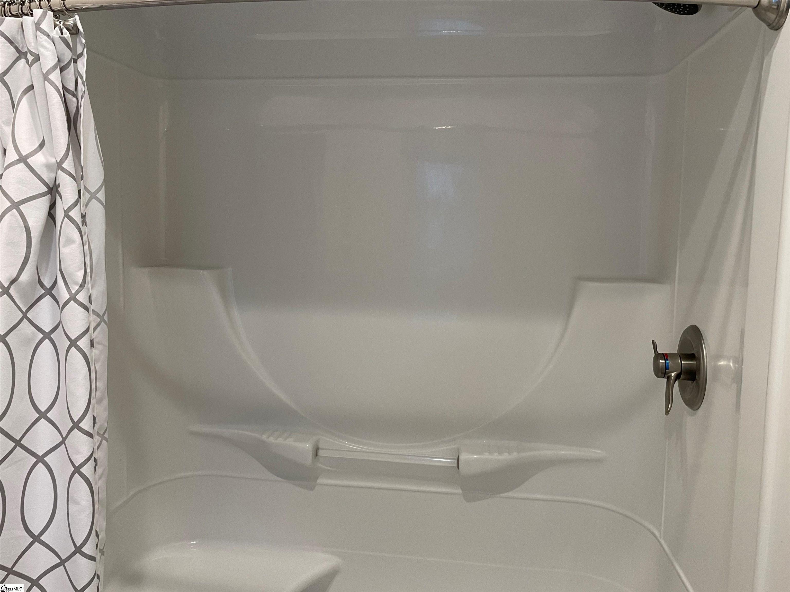 102 State Rd S-23-237 Fountain Inn, SC 29644 - Photo 13 of 28