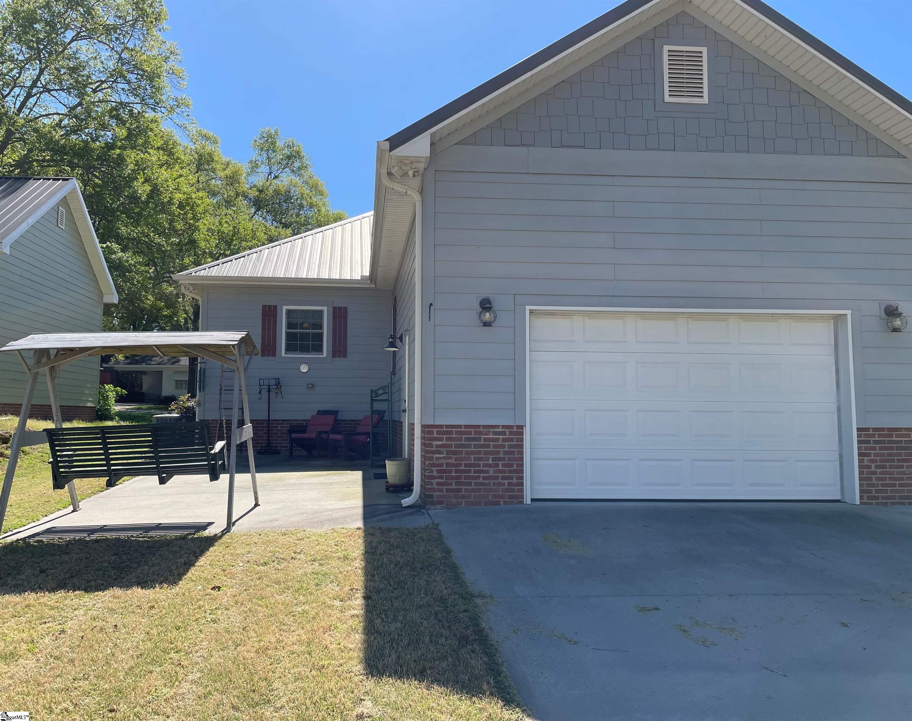 102 State Rd S-23-237 Fountain Inn, SC 29644 - Photo 27 of 28