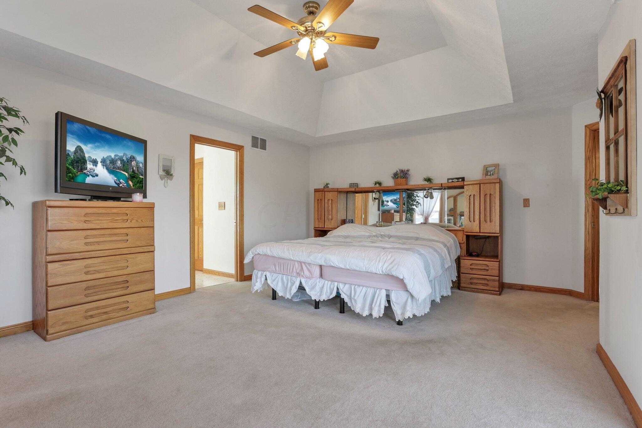 1734 Leonard Road Northwest Baltimore, OH 43105 - Photo 44 of 85 44-web-or-mls-0D3A6472