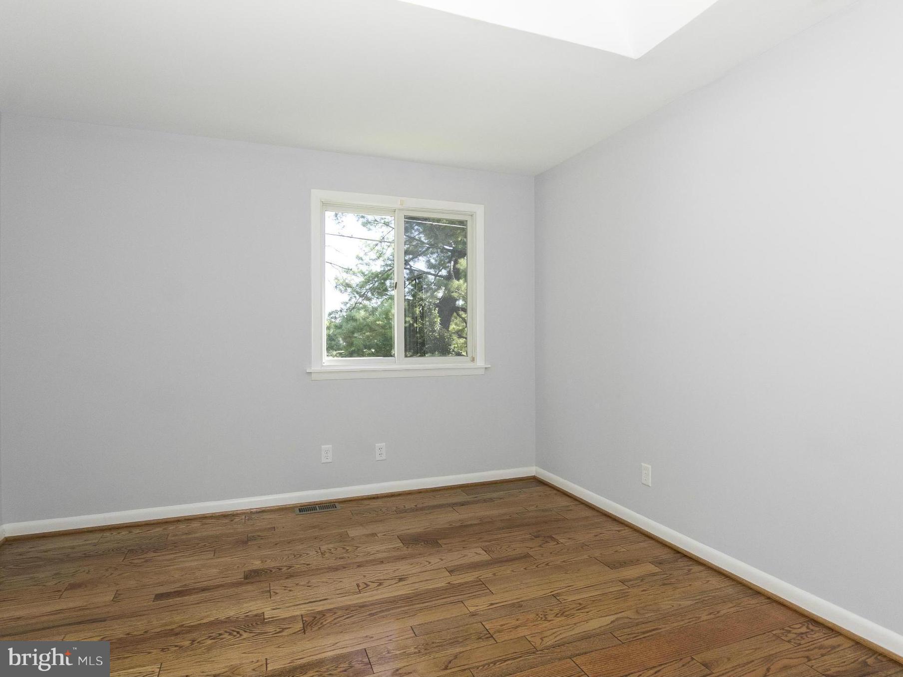 7124 Minna Road Baltimore, MD 21207 - Photo 14 of 30 Bedroom (Master)