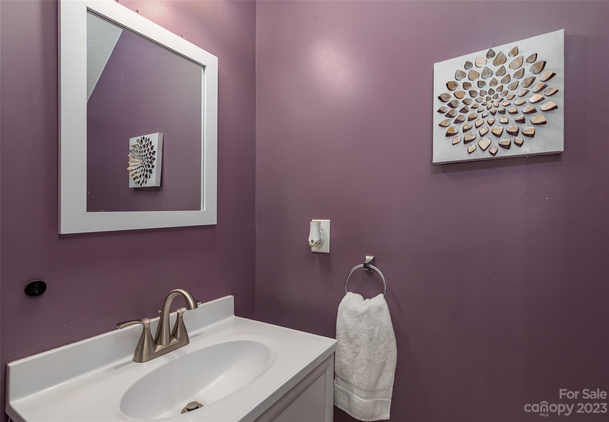 155 Arlington Downs Boulevard Matthews, NC 28104 - Photo 20 of 36