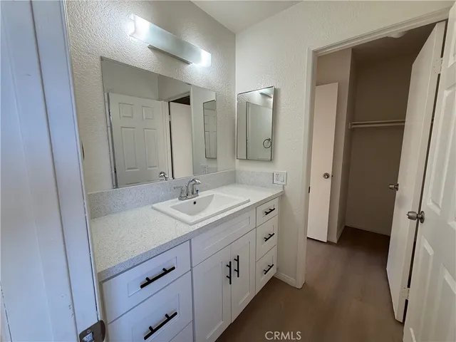 $2,400 | 5010 Brooks Street, Unit 2, Riverside, CA 92506