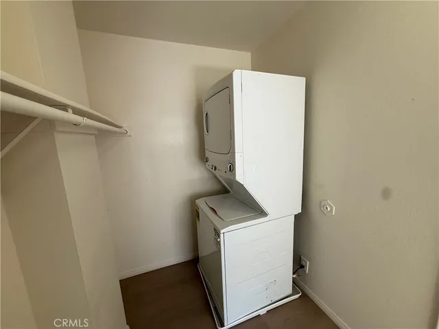 $2,400 | 5010 Brooks Street, Unit 2, Riverside, CA 92506