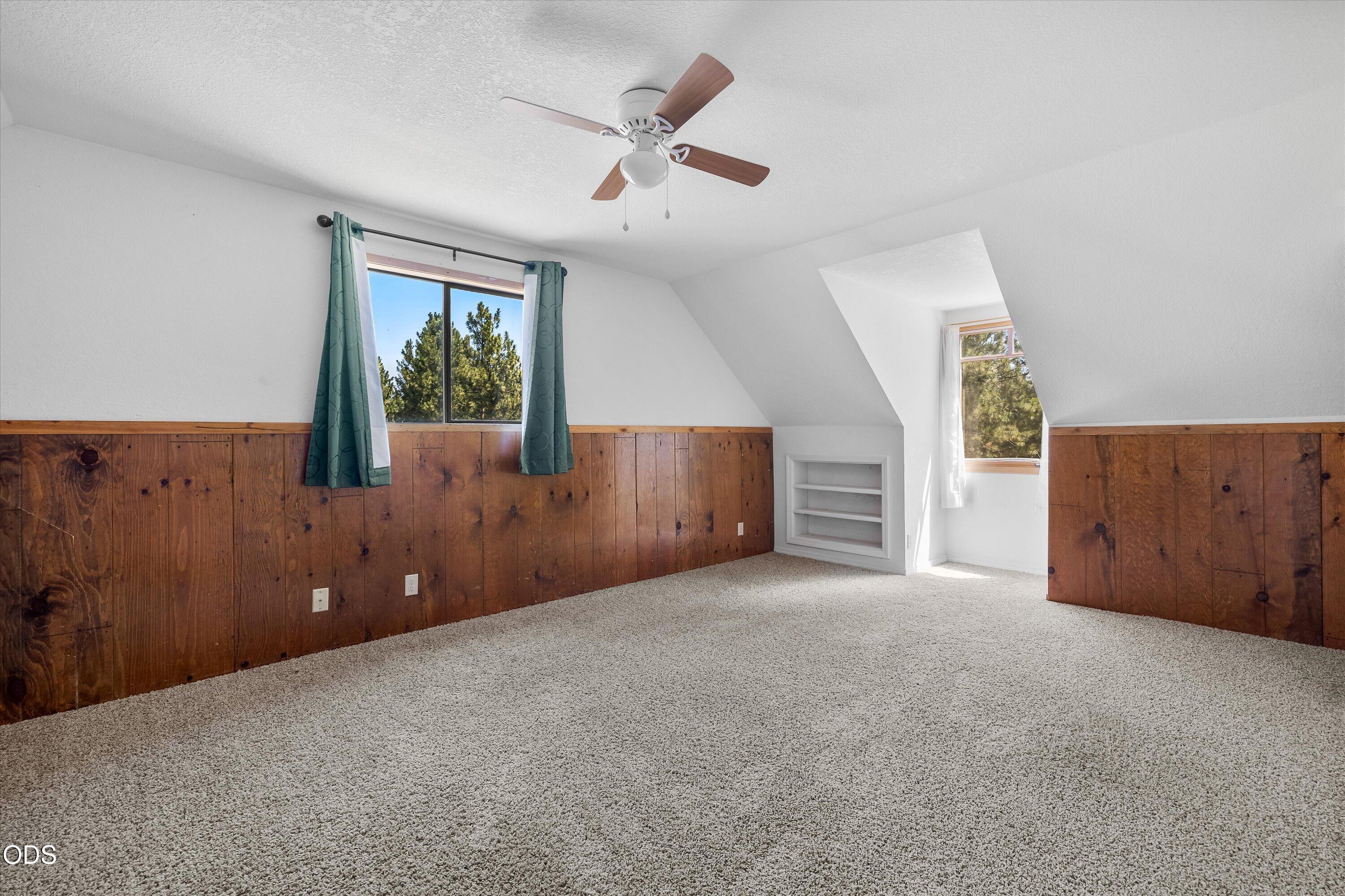 60325 Woodside Road Bend, OR 97702 - Photo 25 of 40