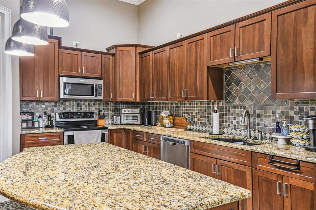 19315 Lake Pickett Road Orlando, FL 32820 - Photo 40 of 90