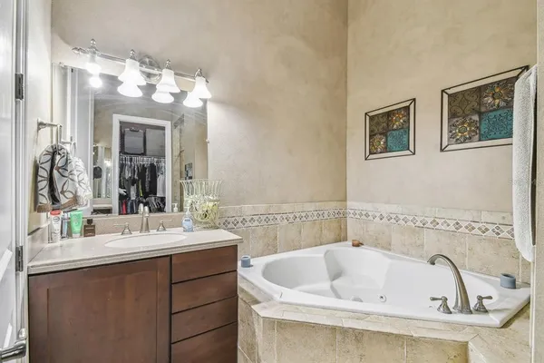 $2,250,000 | 19315 Lake Pickett Road, Orlando, FL 32820