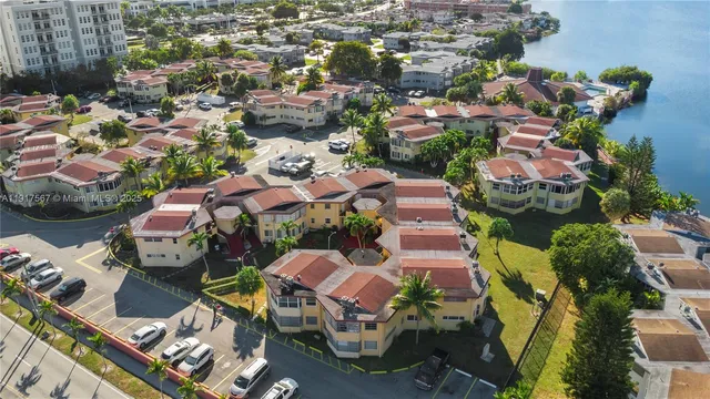 $1,485 | 18630 Northeast 18th Avenue, Unit 136, Miami, FL 33179