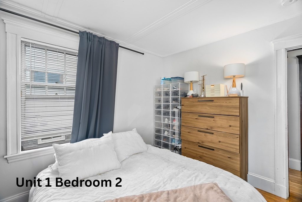 52 Sterling Street Somerville, MA 02144 - Photo 17 of 40