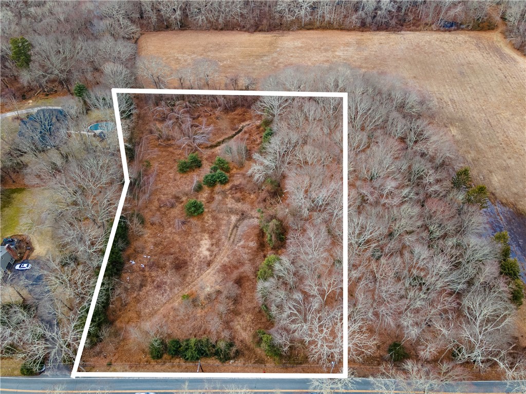 331 Congdon Hill Road North Kingstown, RI 02874 - Photo 1 of 9 Lot lines depicted are approximate.