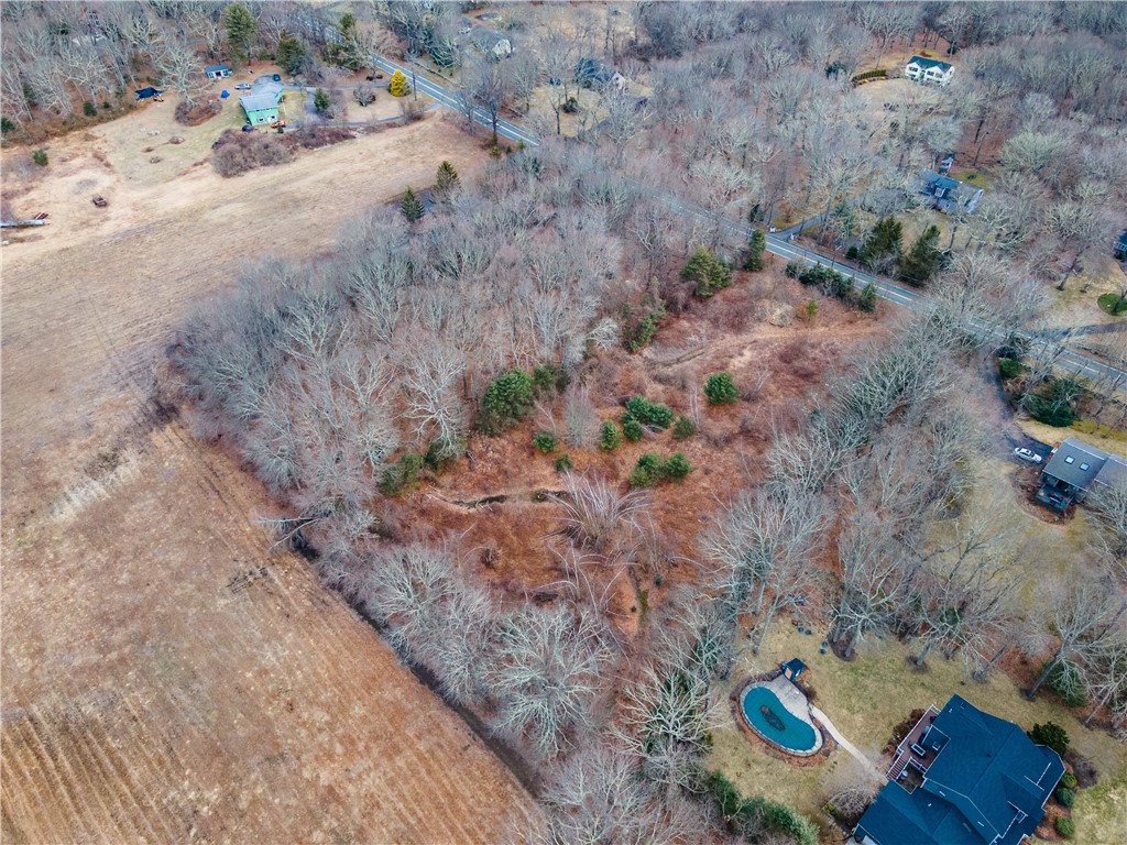 331 Congdon Hill Road North Kingstown, RI 02874 - Photo 7 of 9