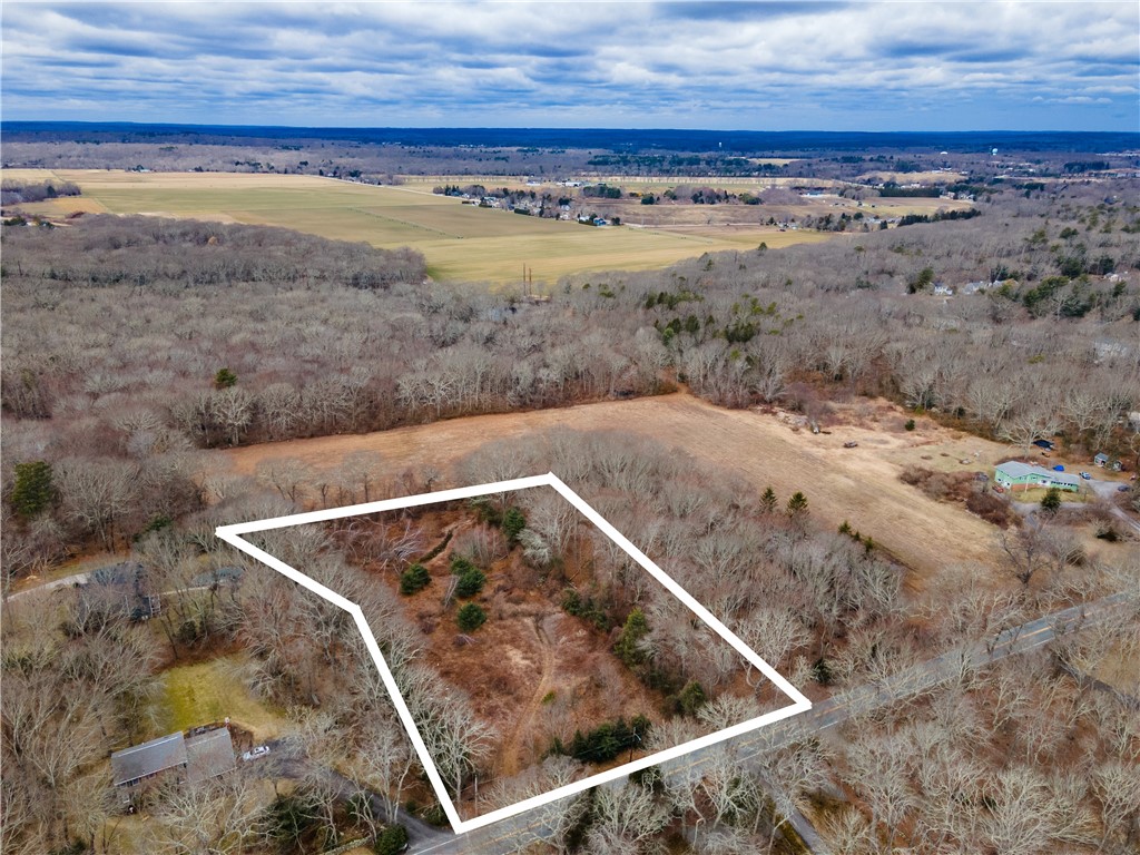 331 Congdon Hill Road North Kingstown, RI 02874 - Photo 9 of 9 Lot lines depicted are approximate.