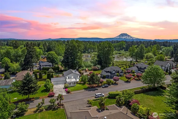 $799,500 | 14125 116th Avenue East, Puyallup, WA 98374