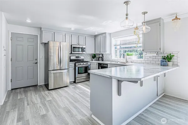 $799,500 | 14125 116th Avenue East, Puyallup, WA 98374