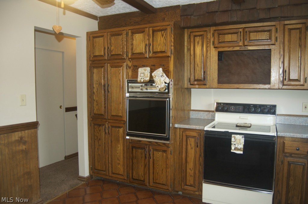 4557 Burkey Road Youngstown, OH 44515 - Photo 8 of 19 Gallery Image 8