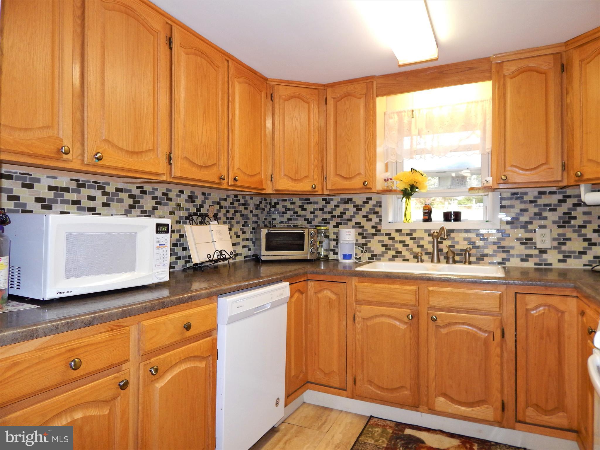 880 Buck Road Dover, PA 17315 - Photo 7 of 40
